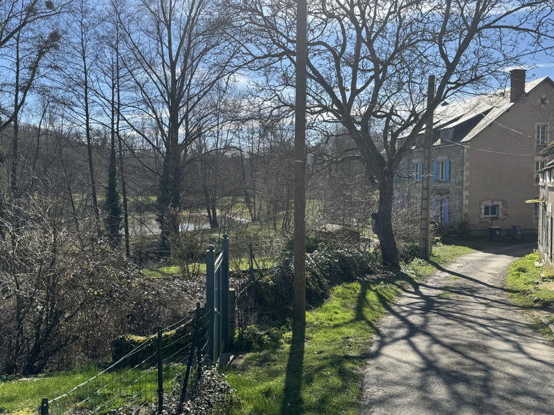 Maison - 426 m² - 11 pièces