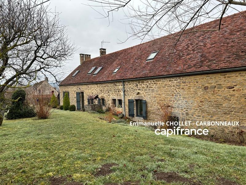 Maison de village - 200 m² - 8 pièces