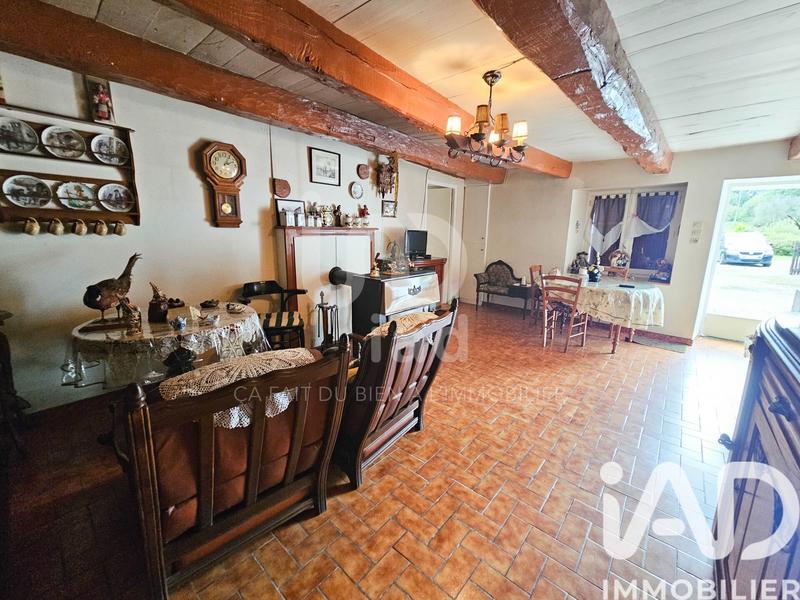 Maison - 96 m² - 6 pièces