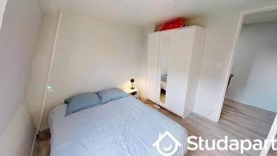 Chambre - 11 m² - 1 pièce