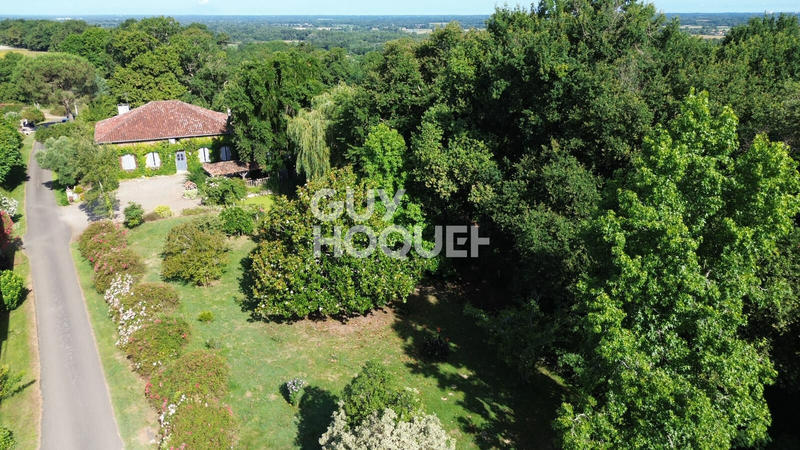 Maison - 171 m² - 6 pièces