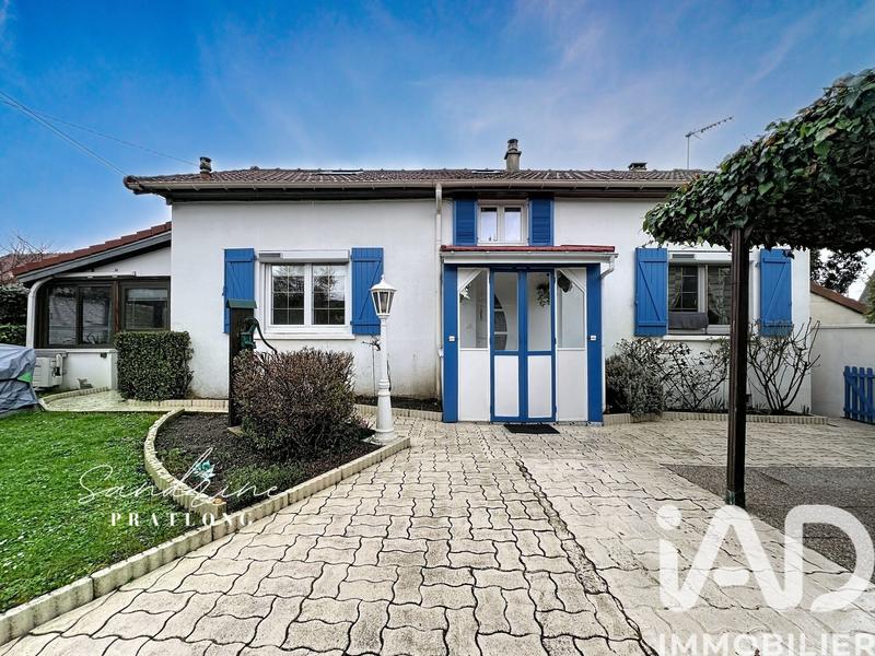 Maison - 80 m² - 5 pièces