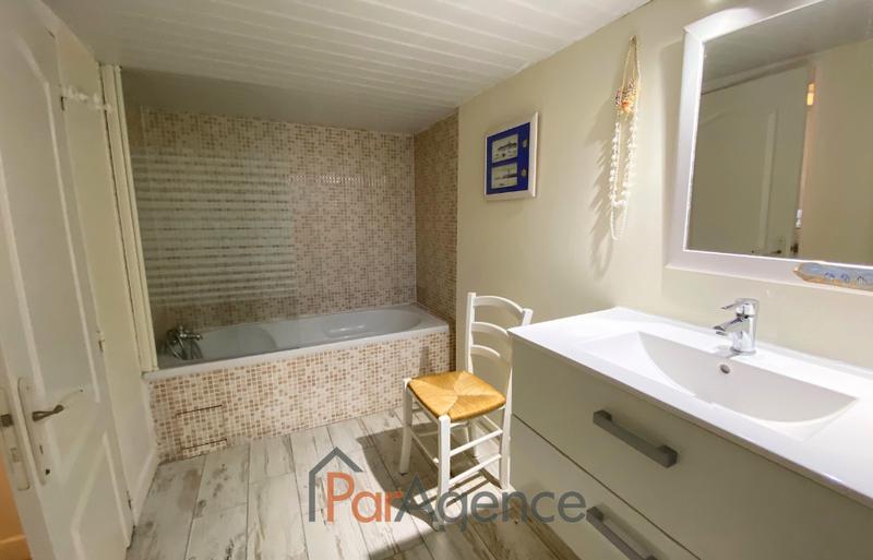 Maison - 102 m² - 5 pièces