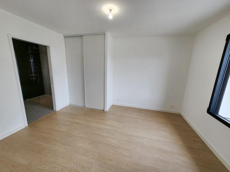 Maison contemporaine - 140 m² - 6 pièces