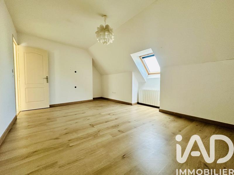 Maison - 98 m² - 4 pièces