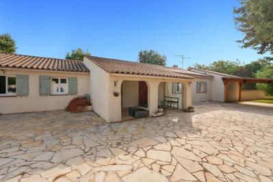 Maison - 186 m² - 5 pièces