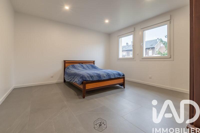 Maison - 133 m² - 6 pièces