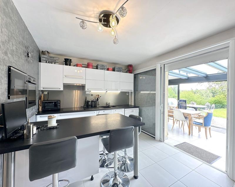 Maison - 194 m² - 5 pièces