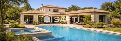 Villa - 225 m² - 6 pièces