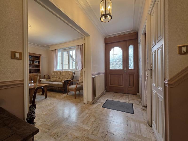 Pavillon - 164 m² - 7 pièces