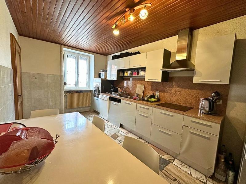 Maison - 130 m² - 6 pièces