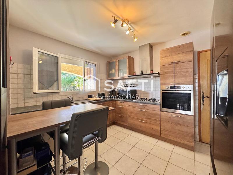 Maison - 85 m² - 4 pièces