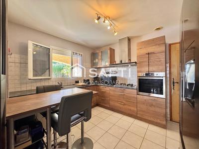 Maison - 85 m² - 4 pièces