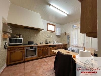 Maison de village - 148 m² - 8 pièces