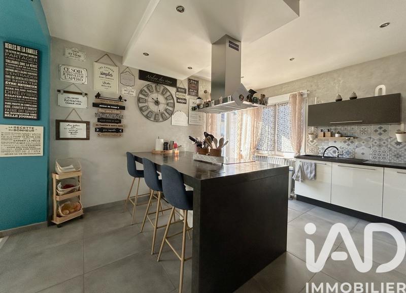 Maison - 123 m² - 4 pièces