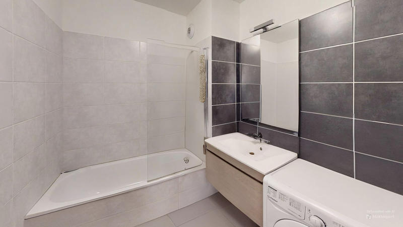 Appartement - 85 m² - 4 pièces