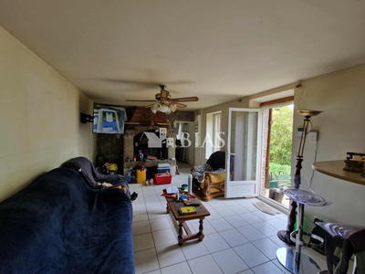 Maison - 85 m² - 5 pièces