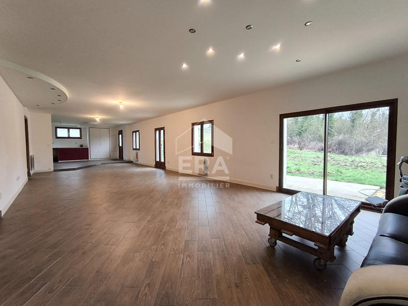 Maison - 151 m² - 4 pièces