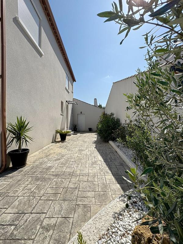 Villa - 140 m² - 4 pièces
