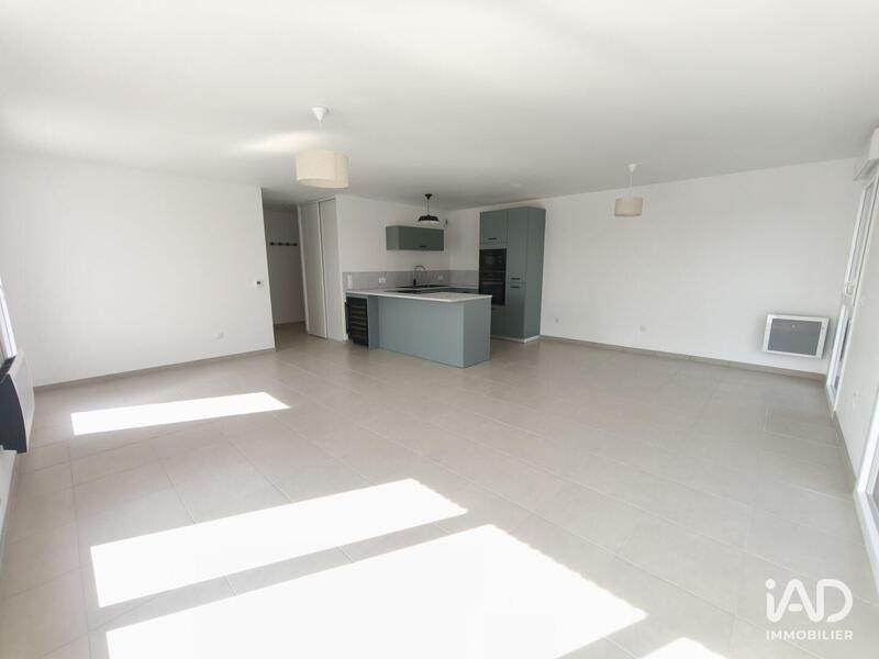 Appartement - 81 m² - 3 pièces