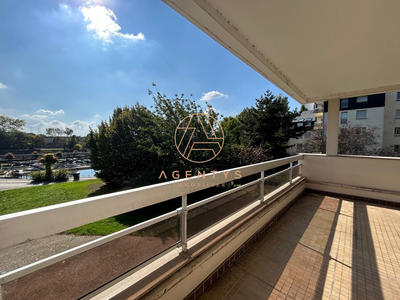 Appartement - 104 m² - 4 pièces