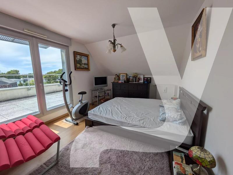 Appartement - 112 m² - 5 pièces