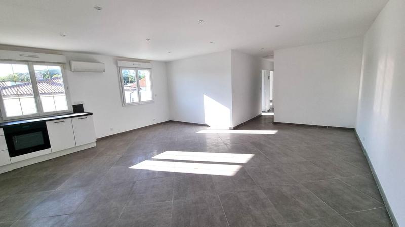 Appartement - 84 m² - 4 pièces