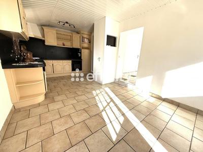 Maison - 169 m² - 7 pièces