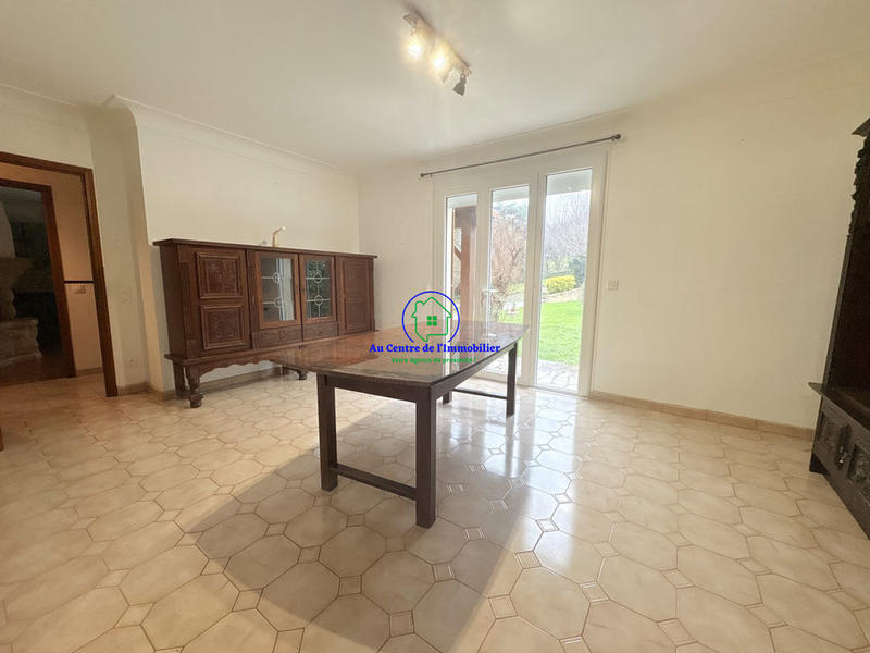 Maison - 107 m² - 5 pièces