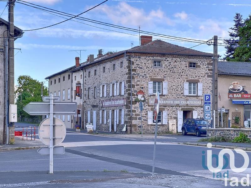 Maison de village - 208 m² - 6 pièces