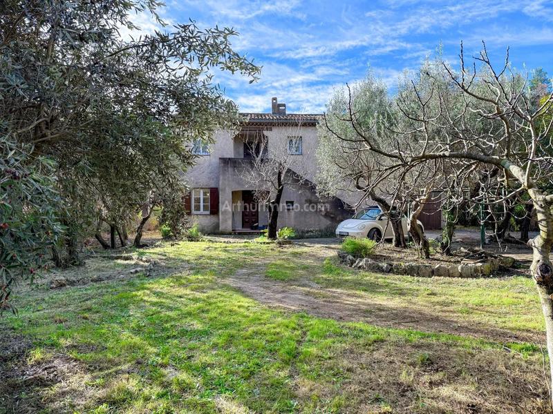 Maison - 179 m² - 6 pièces