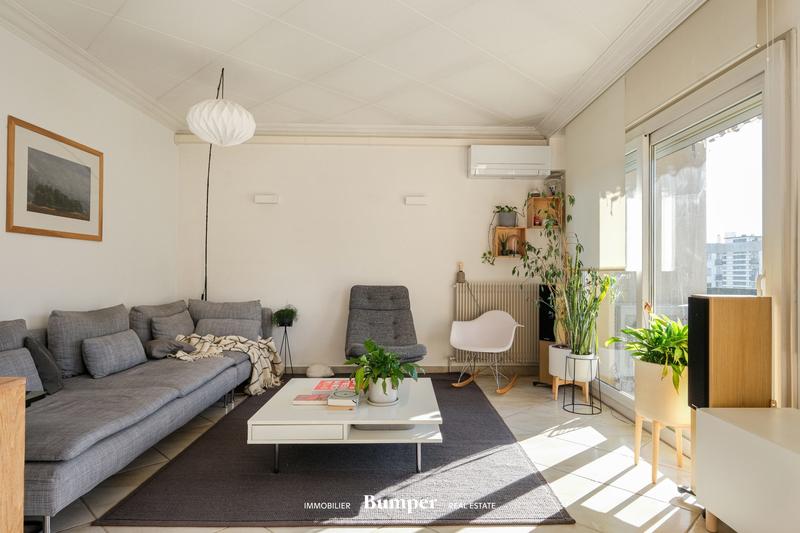 Appartement - 94 m² - 4 pièces