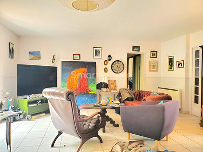 Maison - 99 m² - 5 pièces