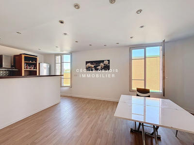 Maison - 57 m² - 4 pièces