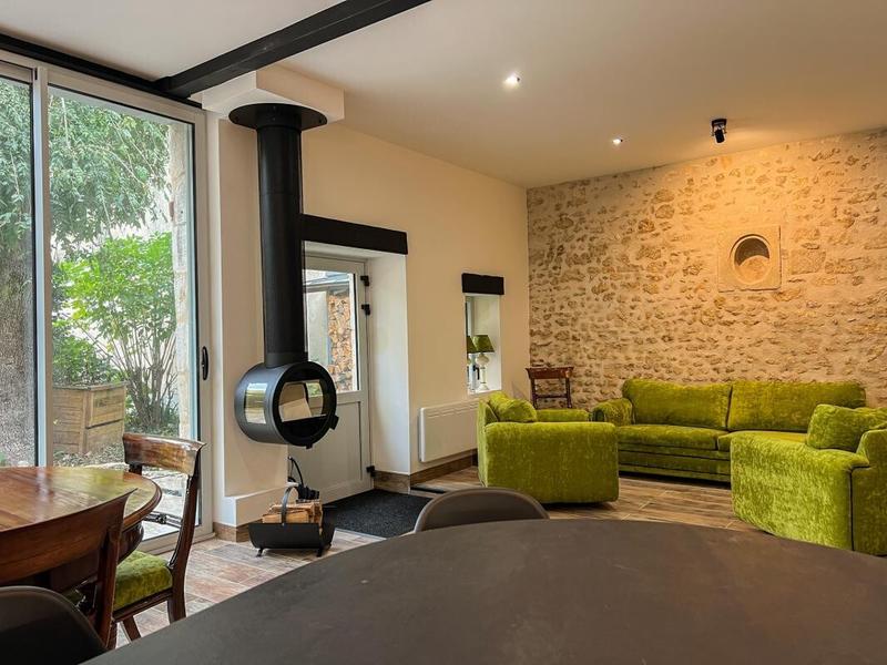 Maison - 80 m² - 4 pièces