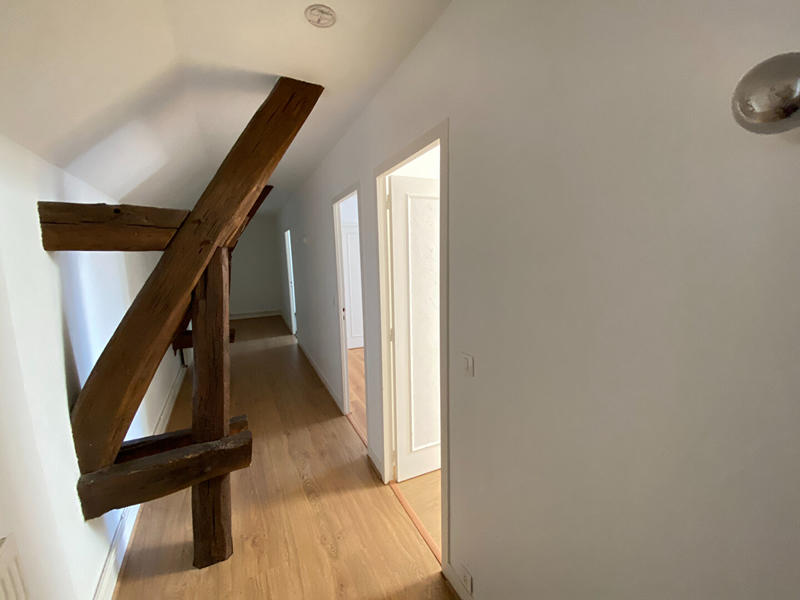 Maison - 186 m² - 8 pièces