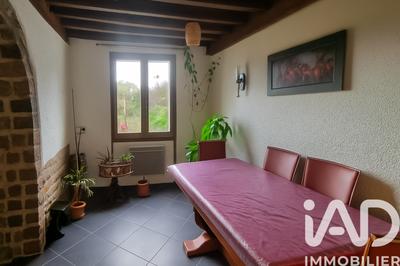 Maison - 98 m² - 5 pièces