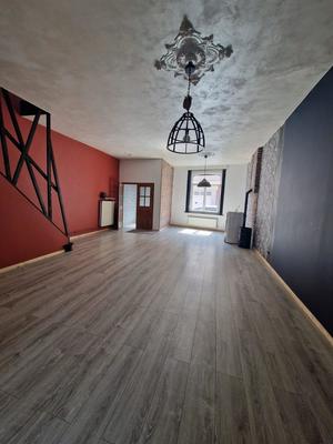 Maison - 179 m² - 7 pièces