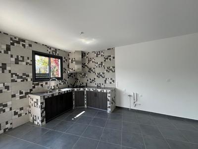 Villa - 65 m² - 4 pièces