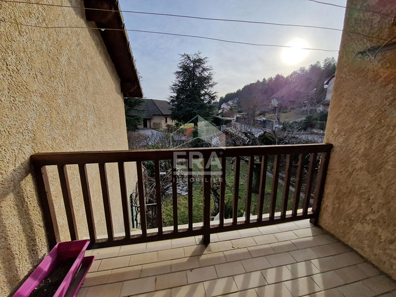 Maison - 121 m² - 5 pièces