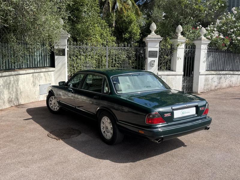 Daimler X300 Six Lwb