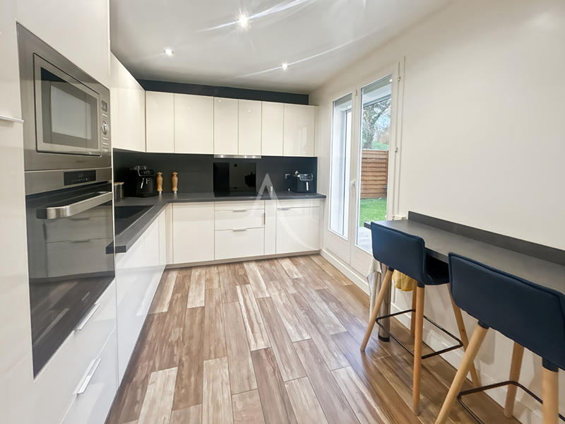 Maison - 117 m² - 6 pièces