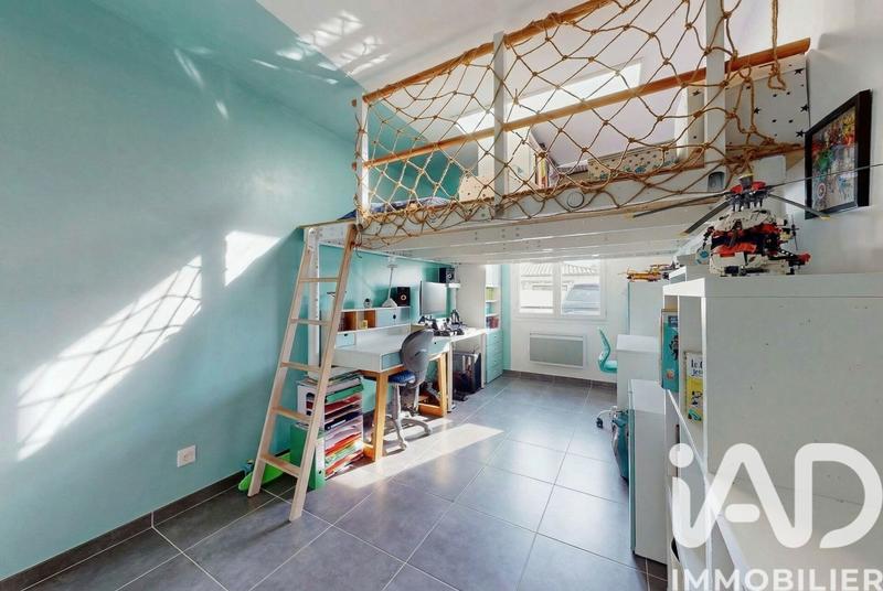 Maison - 125 m² - 5 pièces