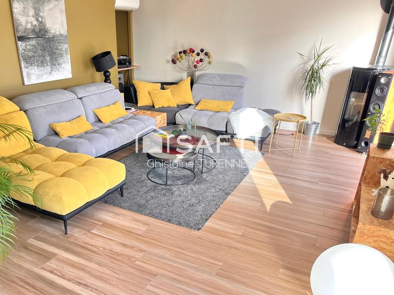 Maison - 305 m² - 8 pièces