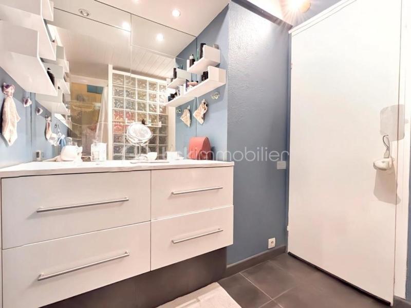 Maison de ville - 85 m² - 6 pièces