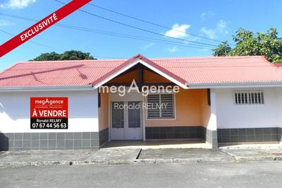 Maison traditionnelle - 80 m² - 3 pièces