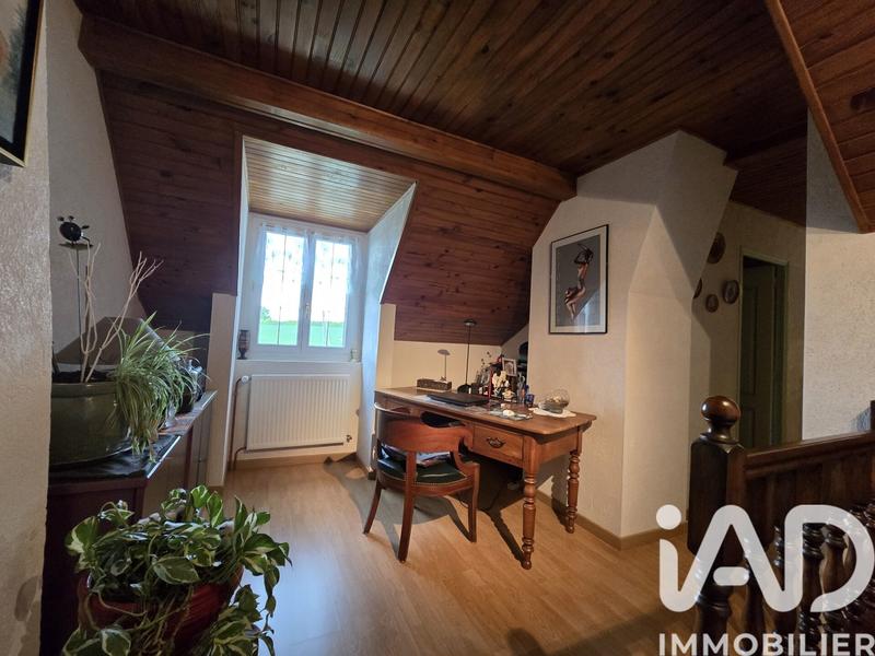 Maison - 184 m² - 7 pièces