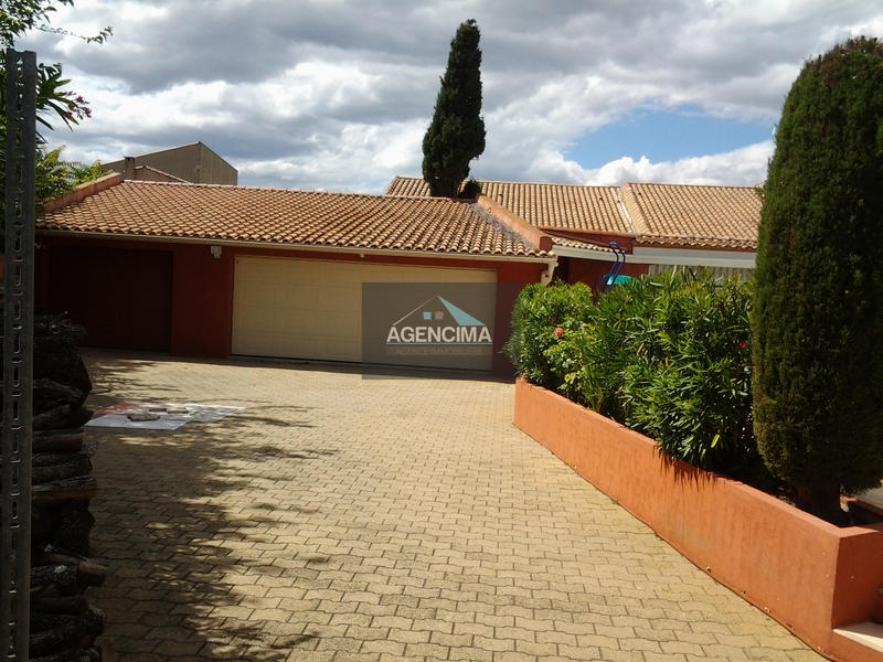 Villa - 270 m² - 12 pièces