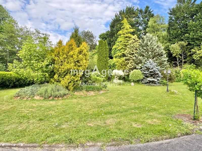 Maison - 180 m² - 8 pièces