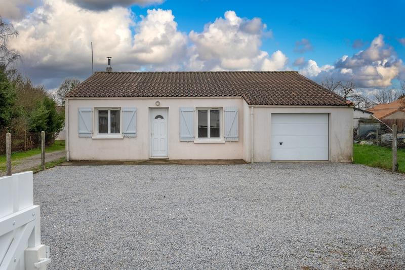 Maison - 104 m² - 4 pièces